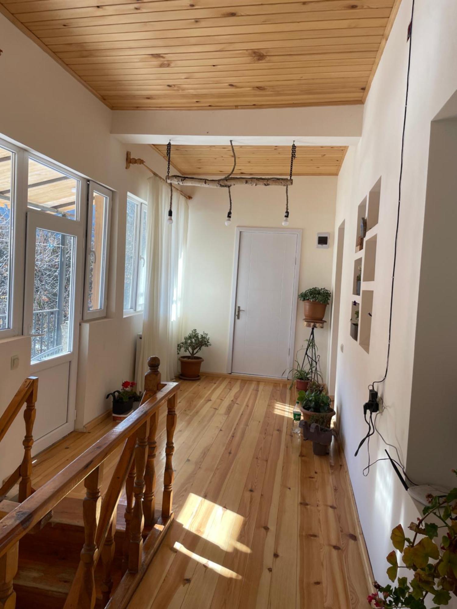 Mamuka Chartolani Guesthouse Μέστια Εξωτερικό φωτογραφία